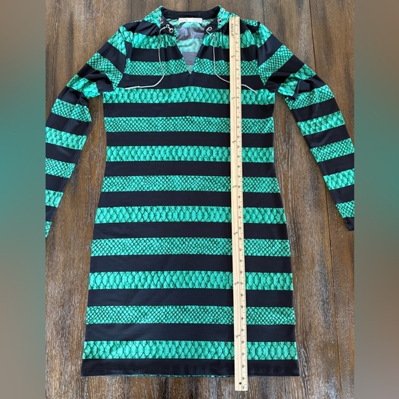 MICHAEL Michael Kors Women’s Green and Black Python Print V-Neck Dress Size S - Picture 11 of 14